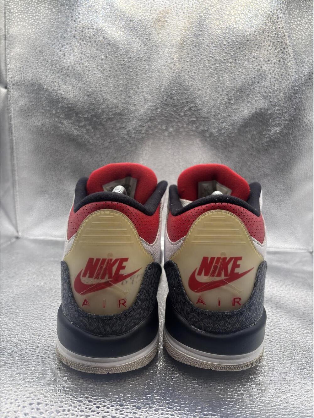 Air Jordan 3 SE fire red denim Gs - Picture 4 of 6